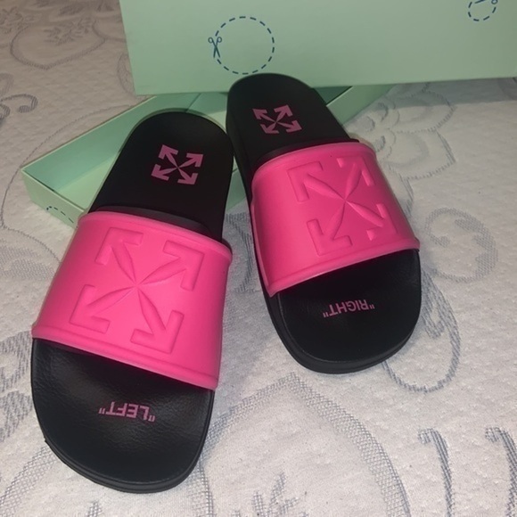 Off-White Arrow pool Slides - 100% AUTHENTIC - Picture 3 of 12